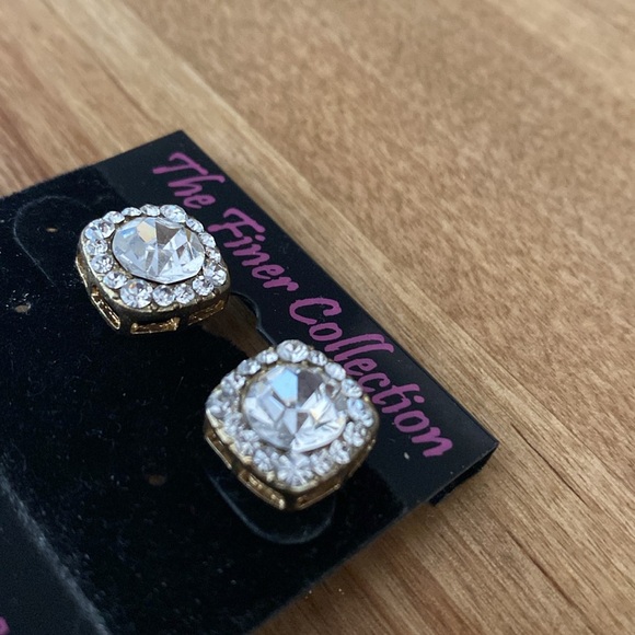 Pg Jewels Rhinestone Square Post Earrings NEW - Picture 6 of 8